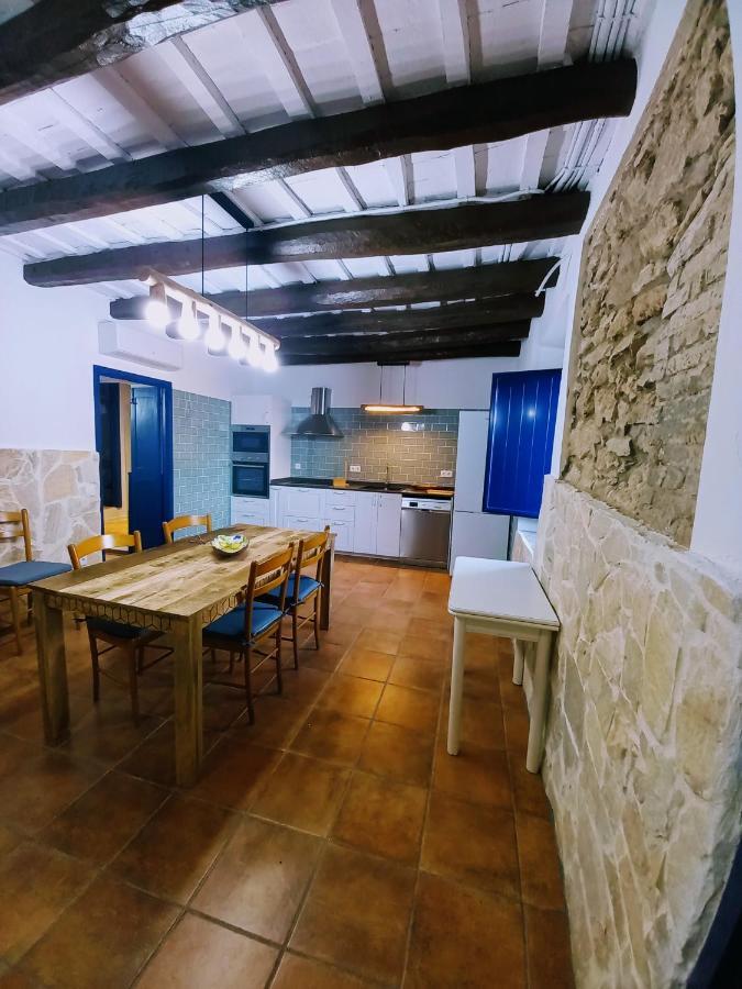 Masia St Salvador 1582 克尤伯厄拉斯 外观 照片